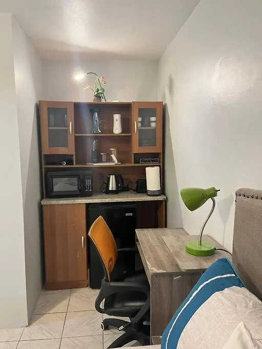 Andeve'S Tranquil Beautiful Home Montego Bay