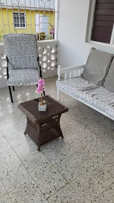 Semesterbostad Andeve'S Tranquil Beautiful Home Montego Bay Jamaica